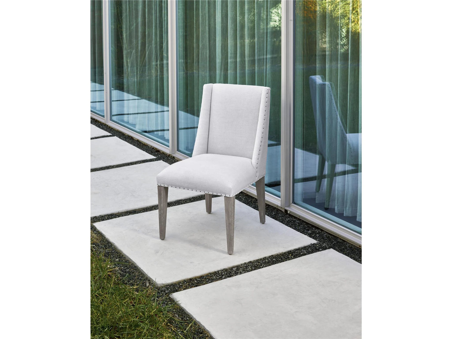 UNIVERSAL - MODERN TYNDALL DINING CHAIR