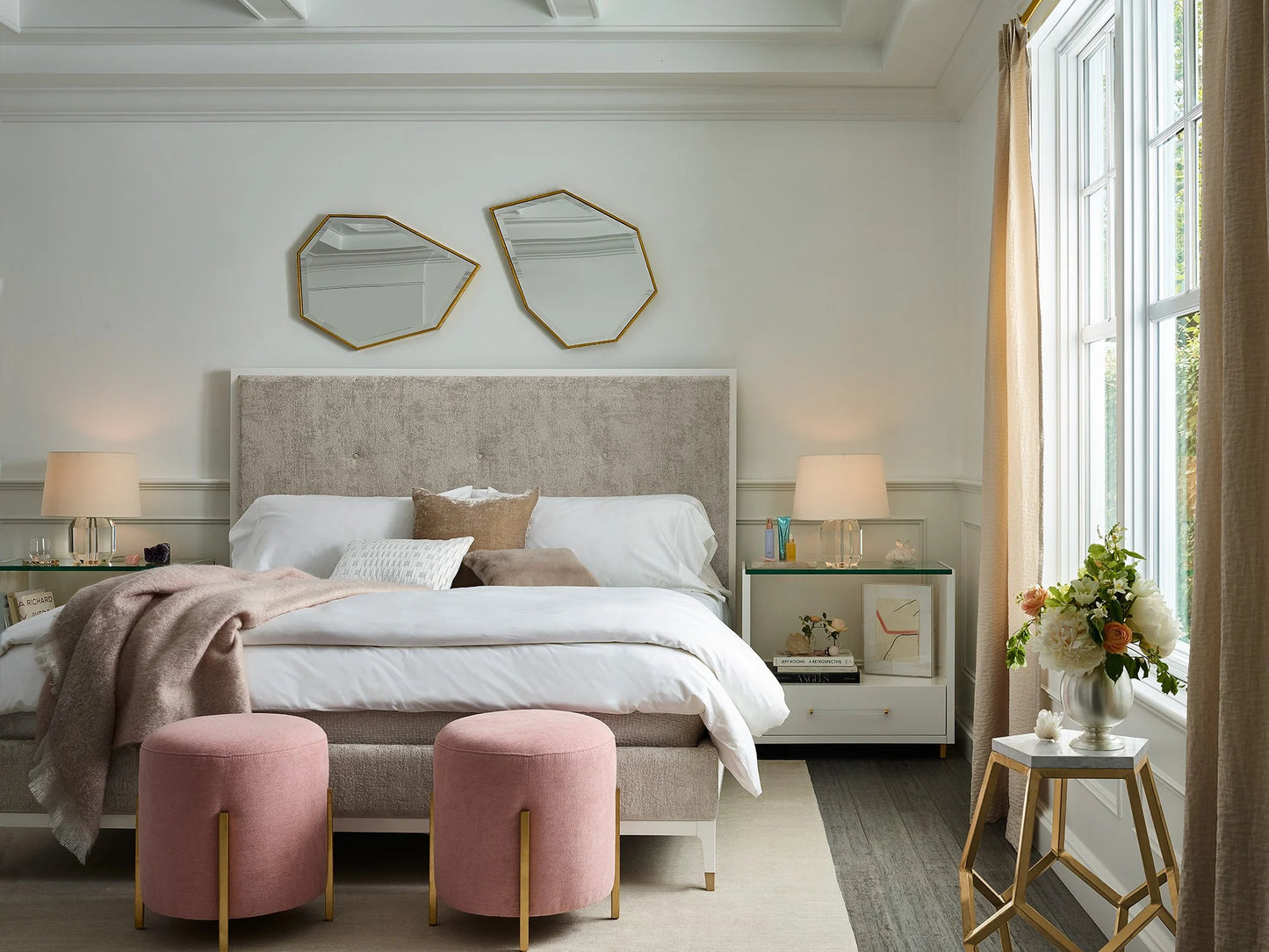 UNIVERSAL - LOVE. JOY. BLISS.-MIRANDA KERR HOME THEODORA KING BED