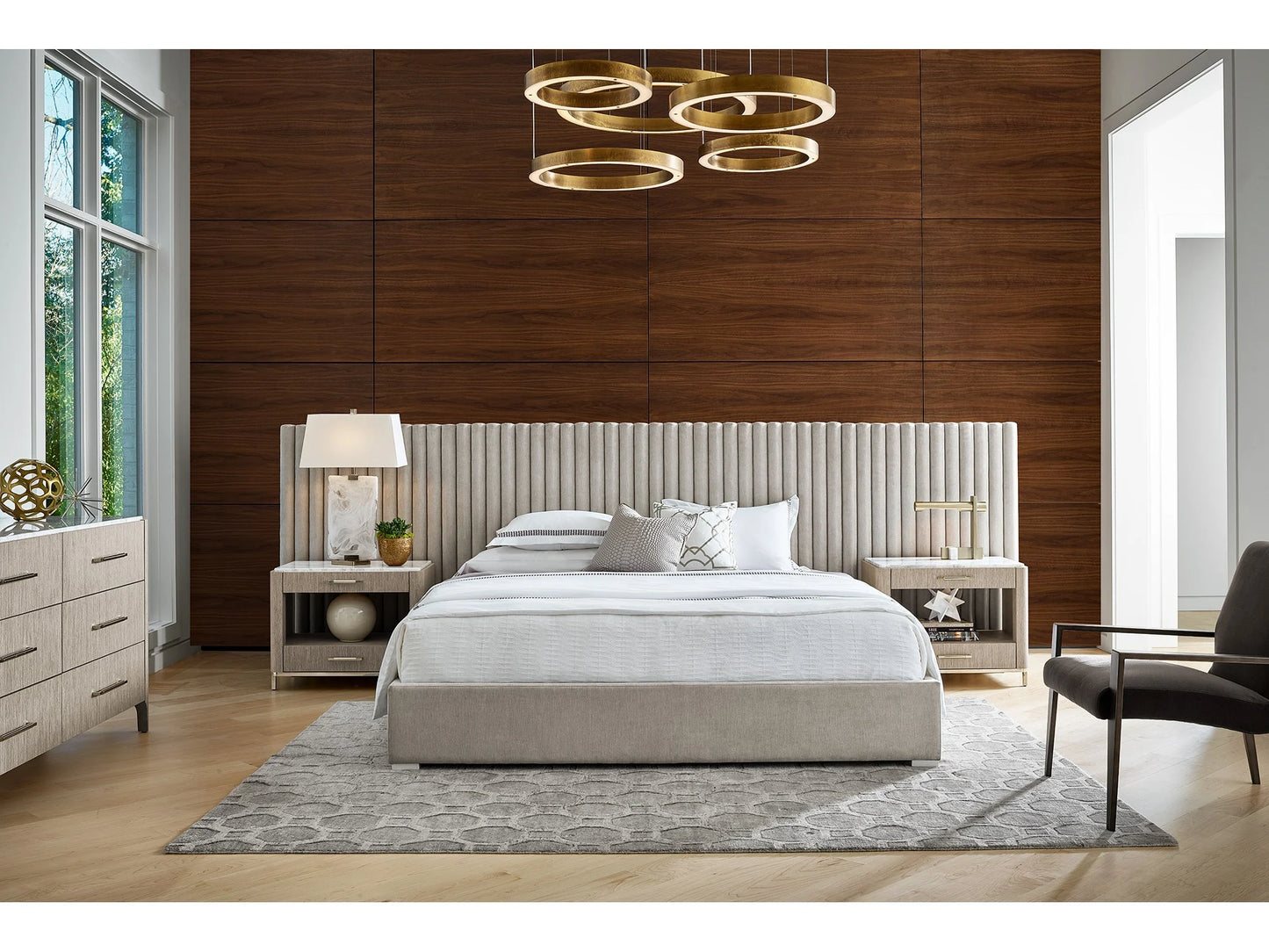 UNIVERSAL - MODERN DECKER KING WALL BED WITH PANELS