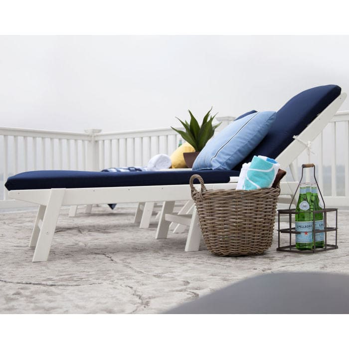 POLYWOOD Nautical Chaise with Wheels   FREE SHIPPING