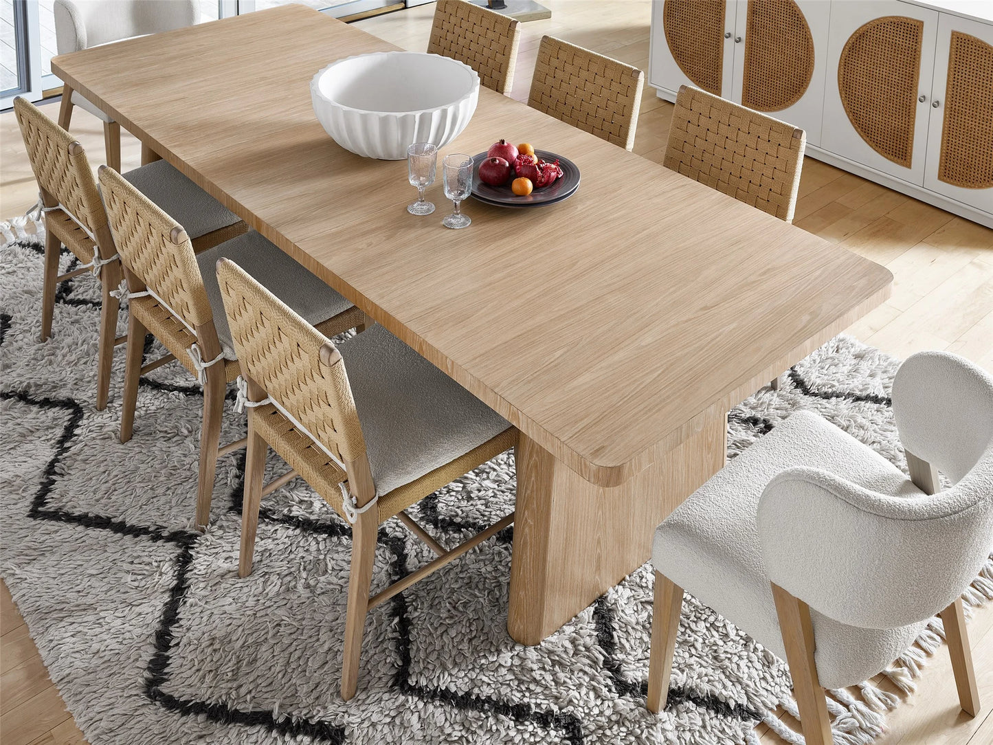 UNIVERSAL - NOMAD DINING TABLE