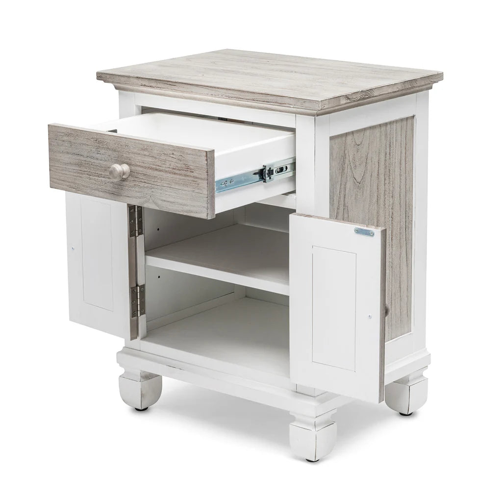 Sea Winds - Islamorada 1-Drawer / 2-Door Electrified Nightstand