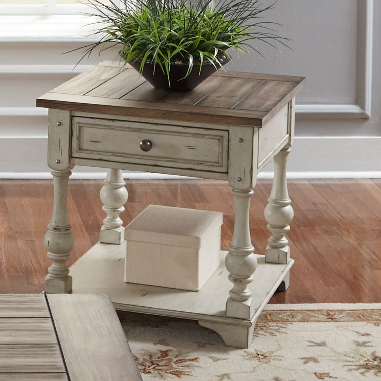 Morgan Creek - End Table