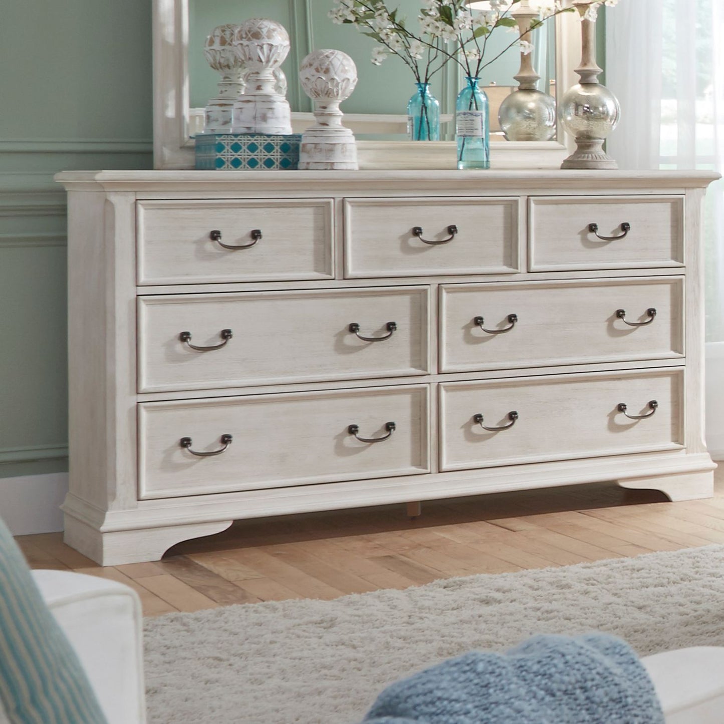 Bayside - 7 Drawer Dresser