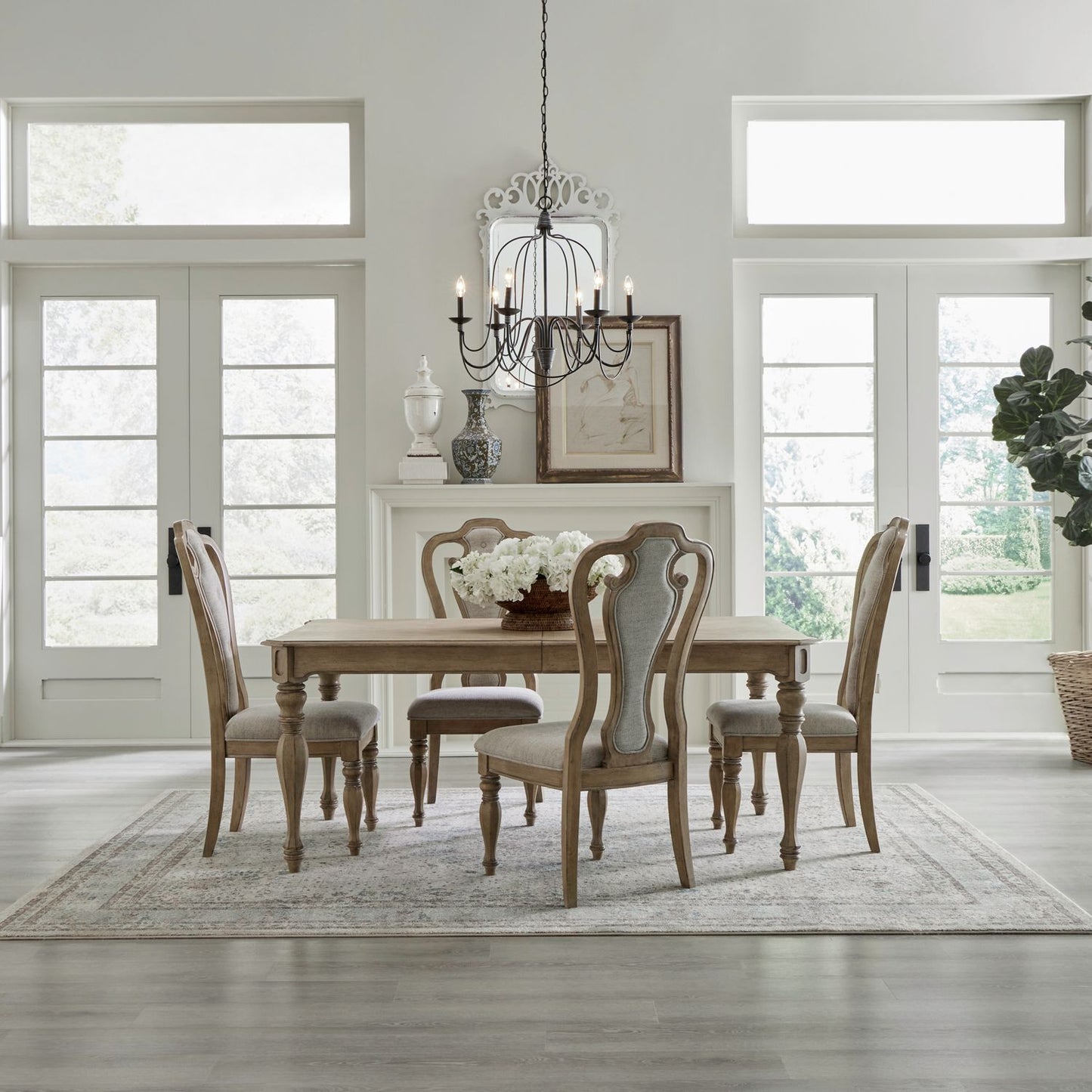 Magnolia Manor - 5 Piece Rectangular Table Set