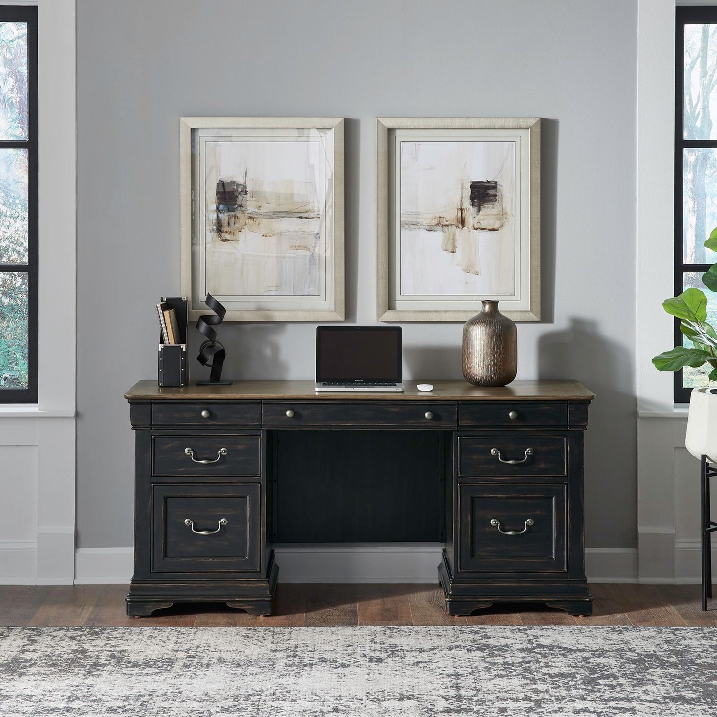 Meritage - Jr Executive Credenza