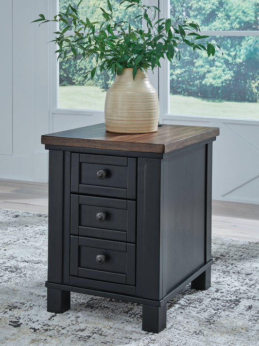 Ashley Express - Wildenauer Chair Side End Table