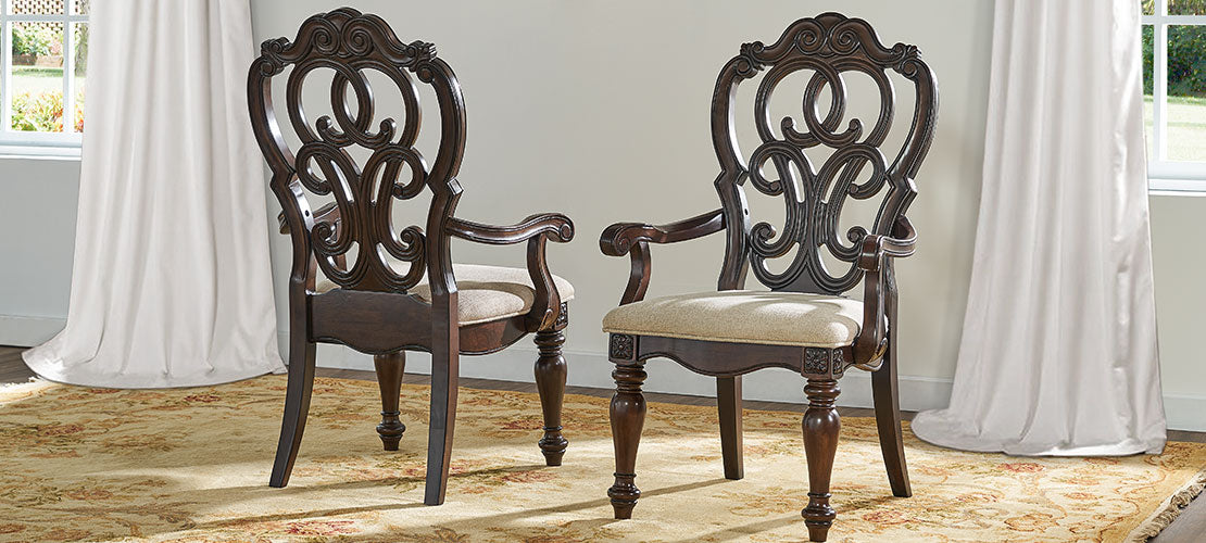 Royale 9 Piece Set
(Table, 2 Arm Chairs & 6 Side Chairs)